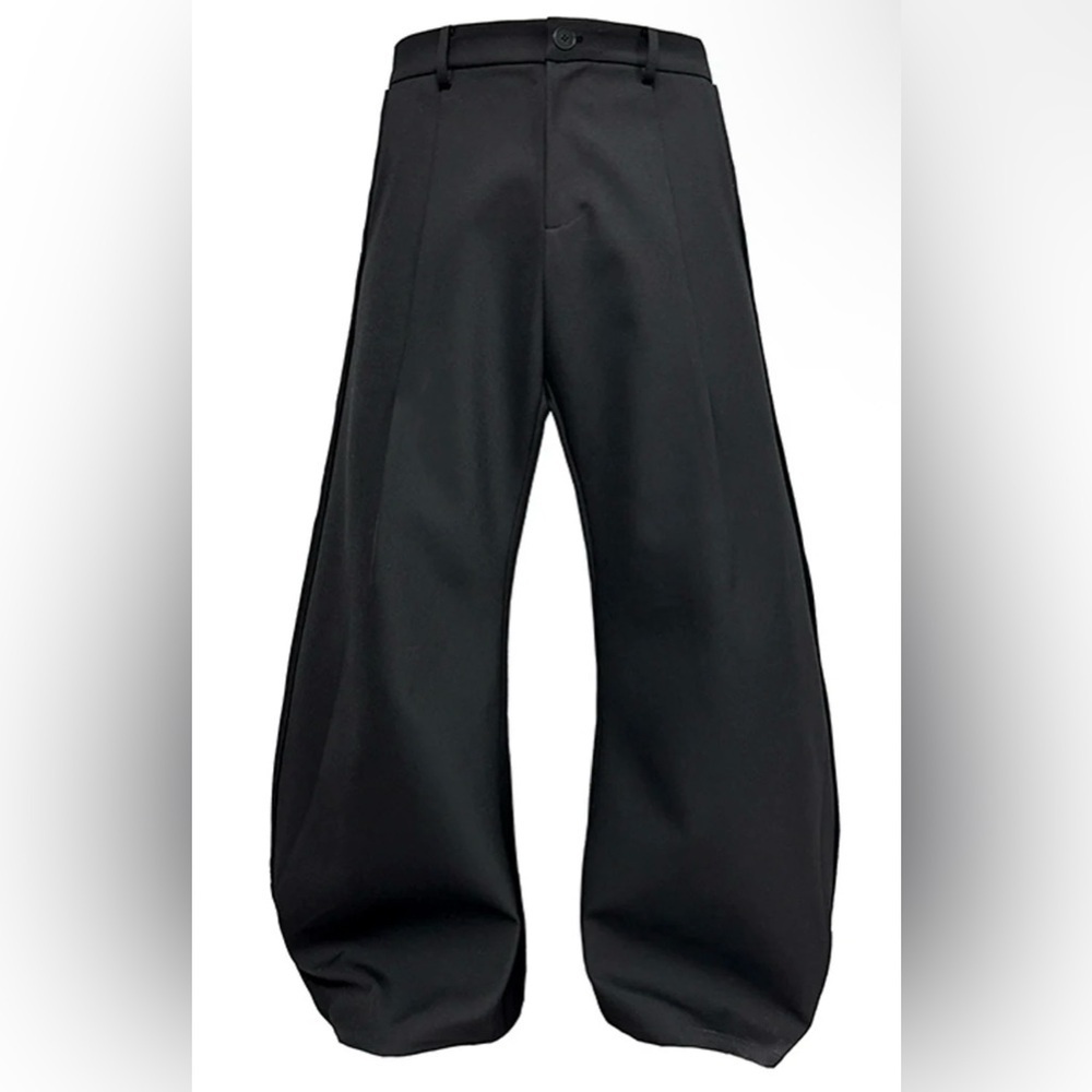 JCAESAR
Three-dimensional cut wide-leg pants - Picture 5 of 7